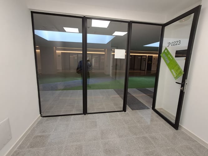 Oficina en arriendo en Laureles, Medellín, 30 m² · foto 13 de 20