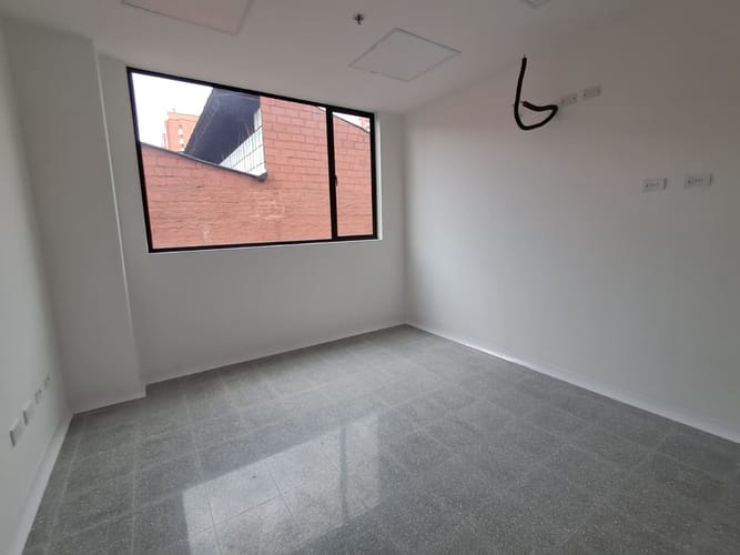 Oficina en arriendo en Laureles, Medellín, 30 m² · foto 14 de 20