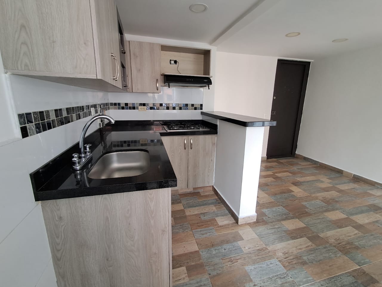 2BR Apartment in Suramerica (58 m²) - 3
