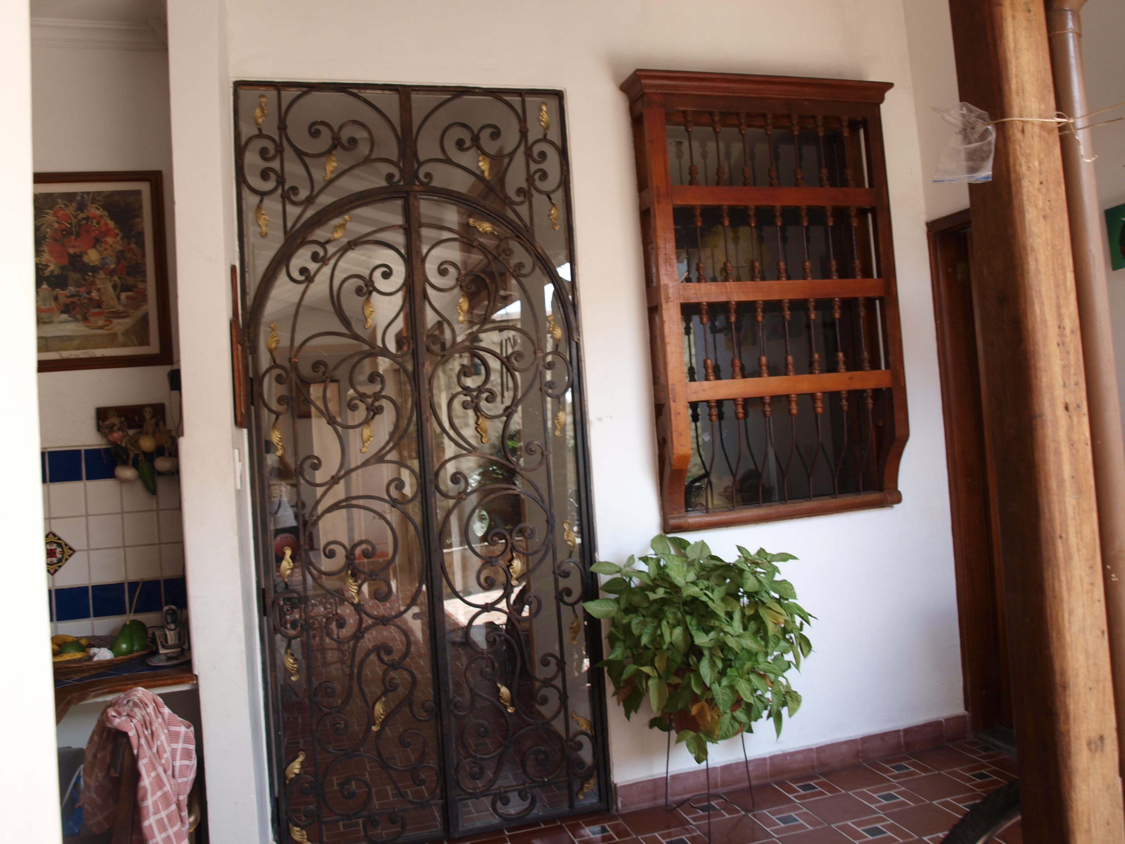4BR House in Camino Verde (232 m²) - 4