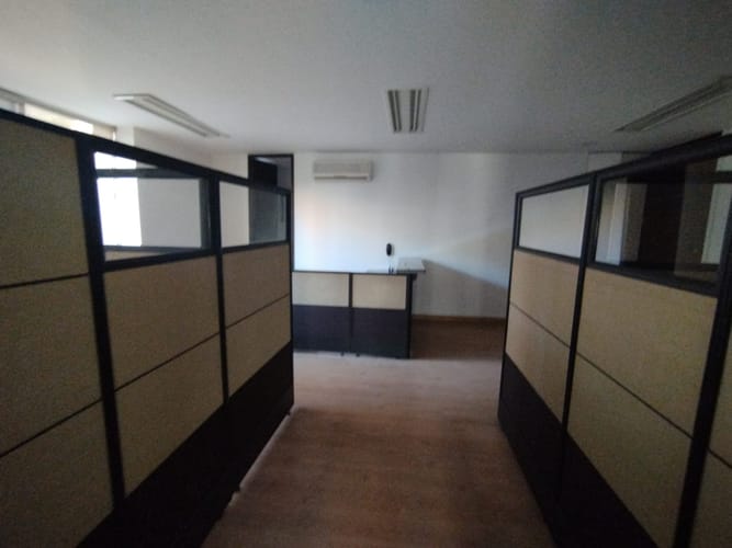 Oficina en arriendo en Los Balsos, Medellín, 73 m² · foto 2 de 13