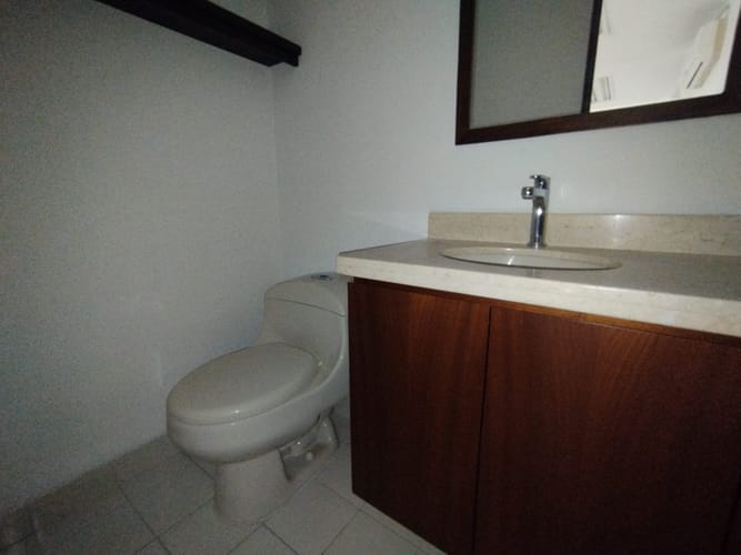 Oficina en arriendo en Los Balsos, Medellín, 73 m² · foto 13 de 13