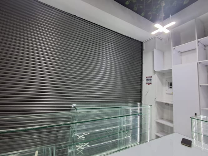 Local en arriendo en La Candelaria, Medellín, 30 m² · foto 6 de 20