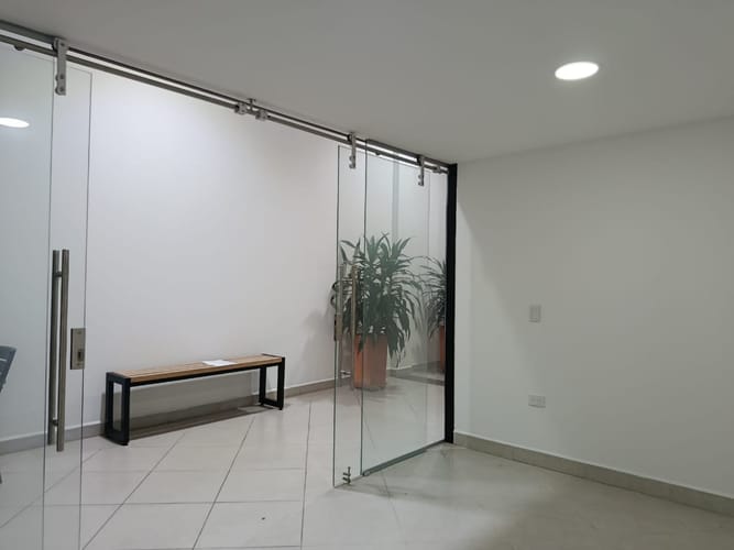 Local en arriendo en El Porvenir, Rionegro, 17 m² · foto 2 de 20