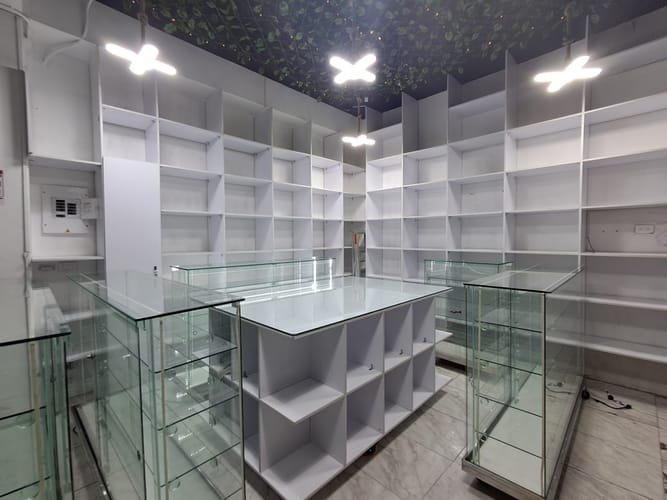 Local en arriendo en La Candelaria, Medellín, 30 m² · foto 20 de 20