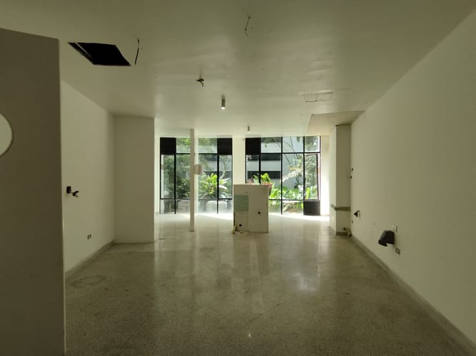 Local en arriendo en El Poblado, Medellín, 138 m² · foto 12 de 15