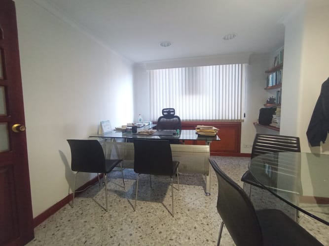 Oficina en arriendo en La Candelaria, Medellín, 31 m² · foto 15 de 18