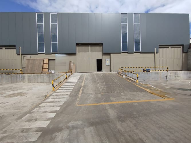 Bodega en arriendo en Belen, Marinilla, 1400 m² · foto 2 de 11