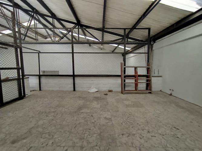 Bodega en arriendo en Belen, Marinilla, 1400 m² · foto 10 de 11