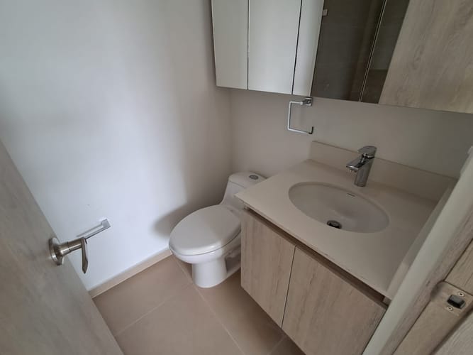 Apartamento de 3 alcobas en arriendo en Rionegro, 66 m² · foto 10 de 14