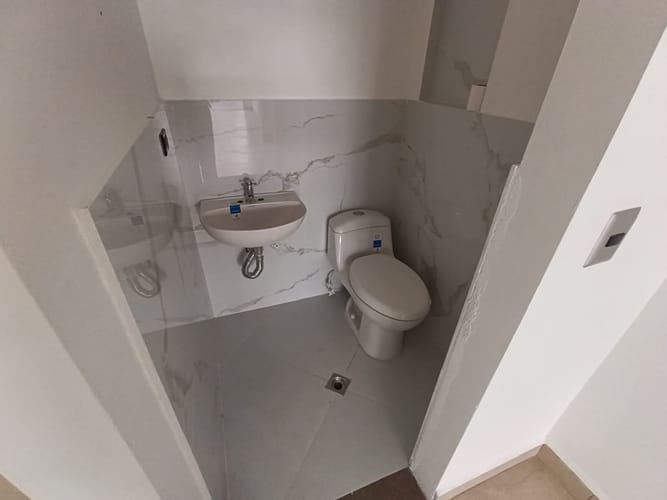 Local en arriendo en Laureles, Medellín, 27 m² · foto 9 de 14