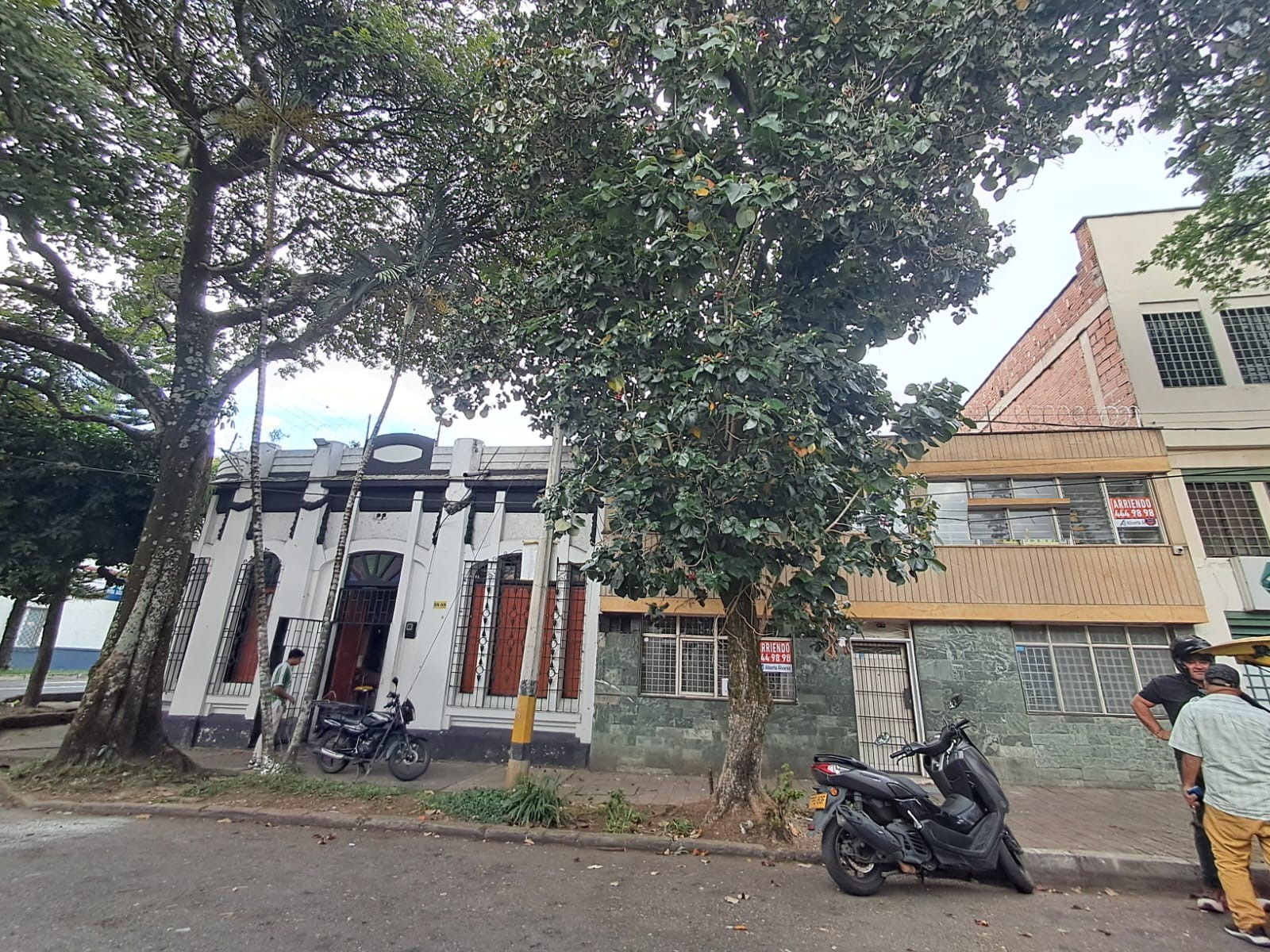 Casa en arriendo en Prado, Medellín · foto 2 de 20