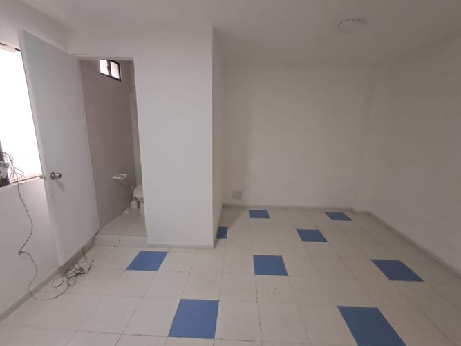 Oficina en arriendo en Suramérica, Itagüí, 170 m² · foto 14 de 20
