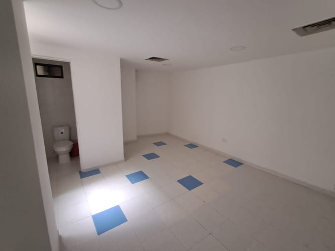 Oficina en arriendo en Suramérica, Itagüí, 170 m² · foto 19 de 20