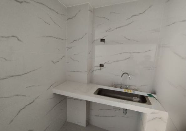 Local en arriendo en Cristo Rey, Medellín, 43 m² · foto 3 de 6
