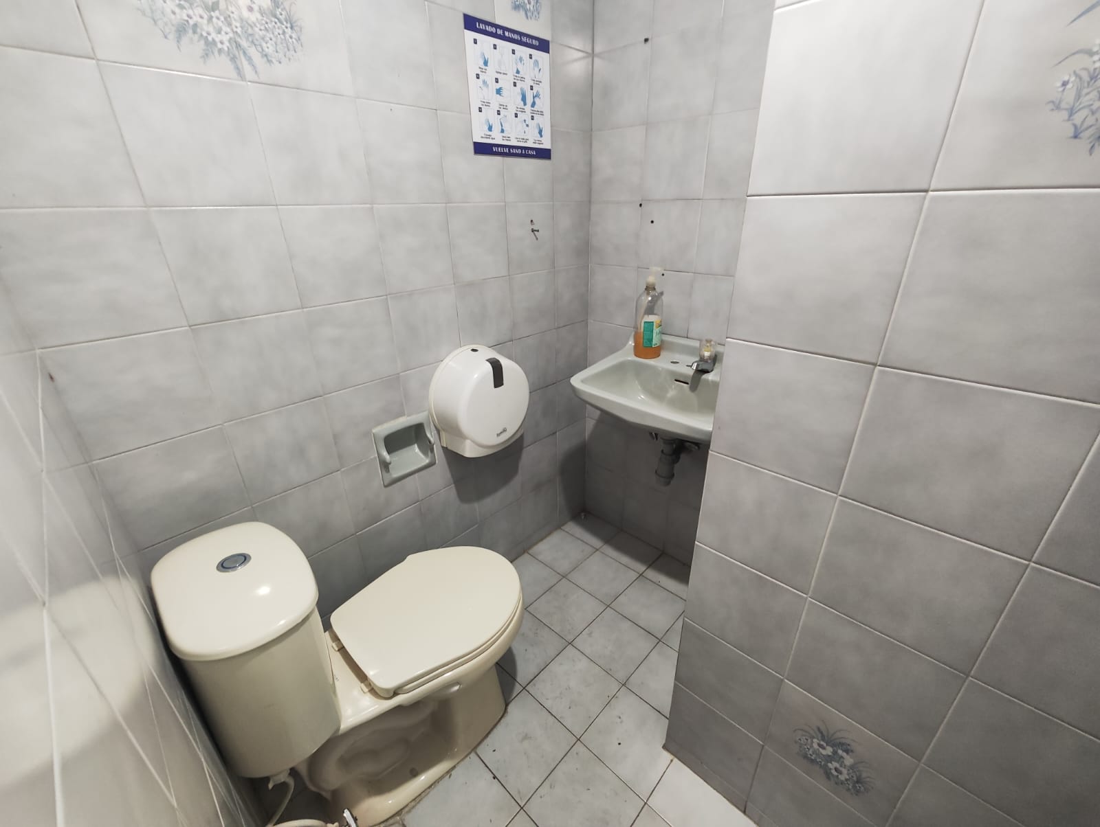 Casa en arriendo en Prado, Medellín · foto 19 de 20
