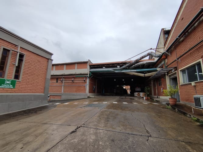 Bodega en arriendo en San Jose Obrero, Bello, 951 m² · foto 10 de 11