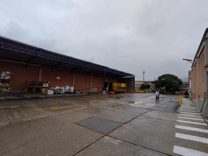 Bodega en arriendo en San Jose Obrero, Bello, 951 m² · foto 11 de 11