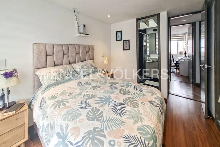 Apartamento de 2 alcobas en venta en Santa Barbara Central, Bogotá, 75 m² · foto 8 de 12