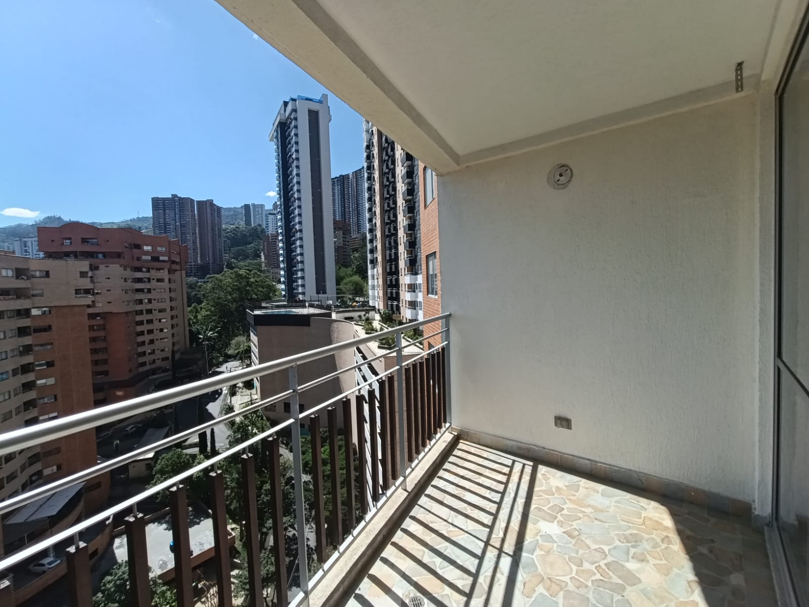 Apartamento en arriendo en Las Lomitas, Sabaneta