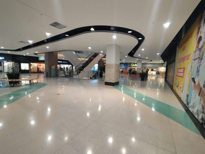Local en arriendo en Miraflores, Medellín, 78 m² · foto 7 de 9