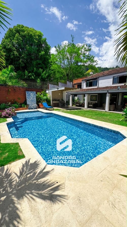 Casa de 5 alcobas en venta en Lagos Del Cacique, Bucaramanga, 500 m² · foto 11 de 24