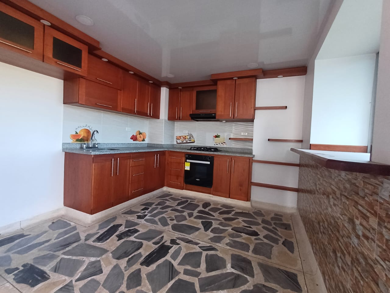 Casa en arriendo en La Industrial, Marinilla · foto 11 de 20