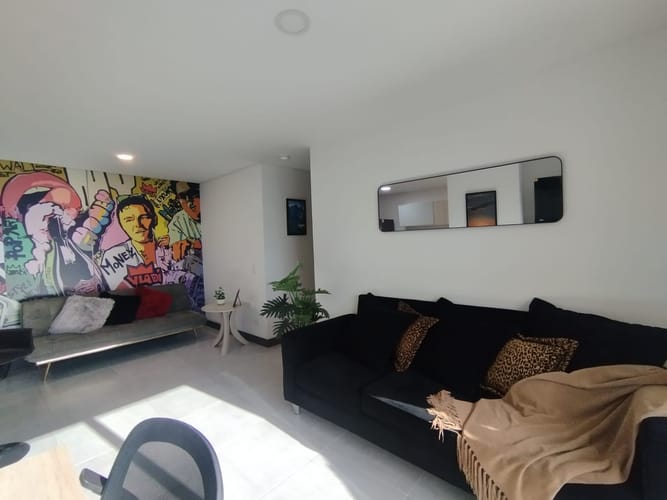 Apartamento de 3 alcobas en arriendo en El Poblado, Medellín, 78 m² · foto 7 de 19