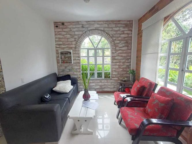 Casa de 5 alcobas en arriendo en Zuñiga, Medellín, 200 m² · foto 4 de 20