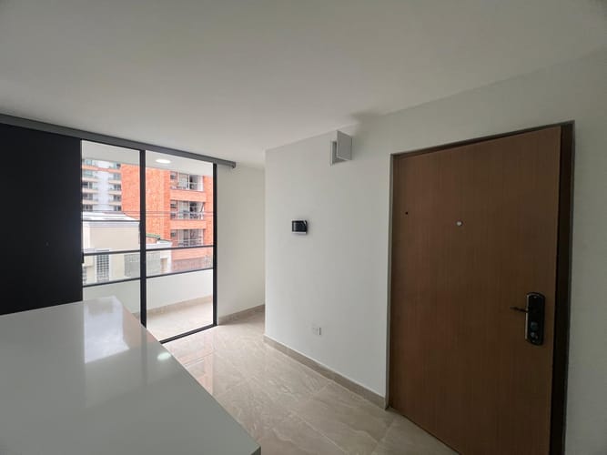 Apartamento de 2 alcobas en arriendo en Laureles, Medellín, 85 m² · foto 4 de 20