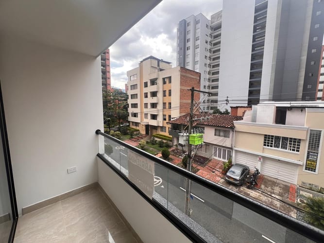 Apartamento de 2 alcobas en arriendo en Laureles, Medellín, 85 m² · foto 11 de 20