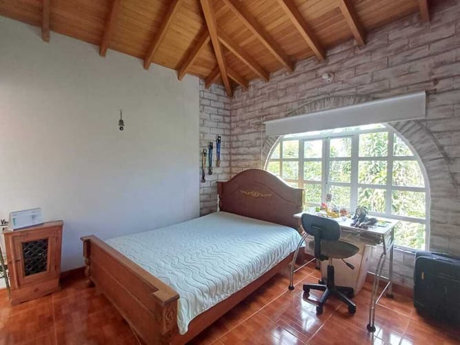 Casa de 5 alcobas en arriendo en Zuñiga, Medellín, 200 m² · foto 19 de 20