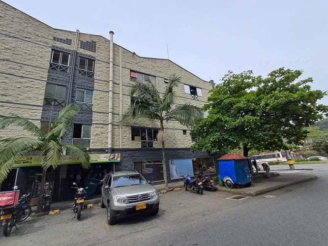 Oficina en arriendo en Guayabal, Medellín, 40 m² · foto 18 de 20