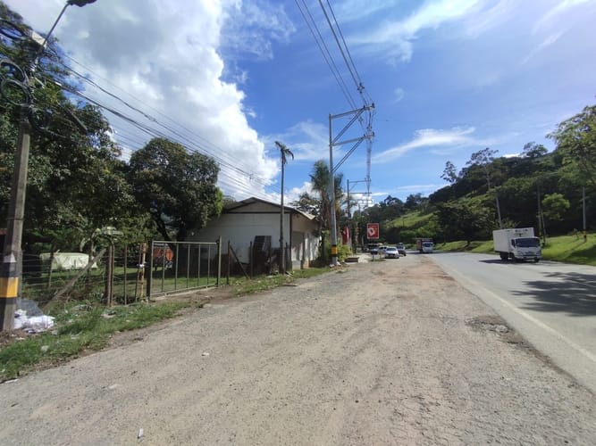 Local en arriendo en Actividad Multiple, Copacabana, 60 m² · foto 7 de 8