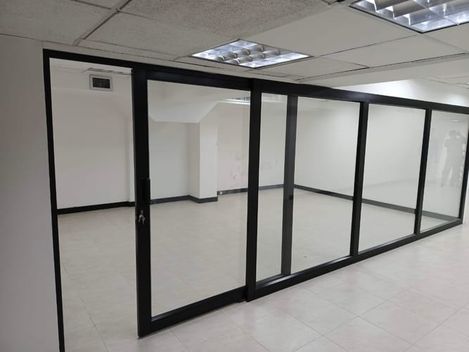 Local en arriendo en Cristo Rey, Medellín, 316 m² · foto 8 de 11