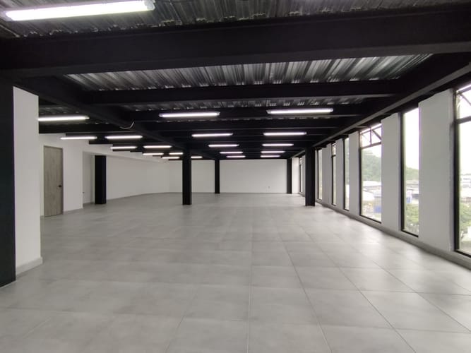 Oficina en arriendo en Laureles, Medellín, 200 m² · foto 8 de 8