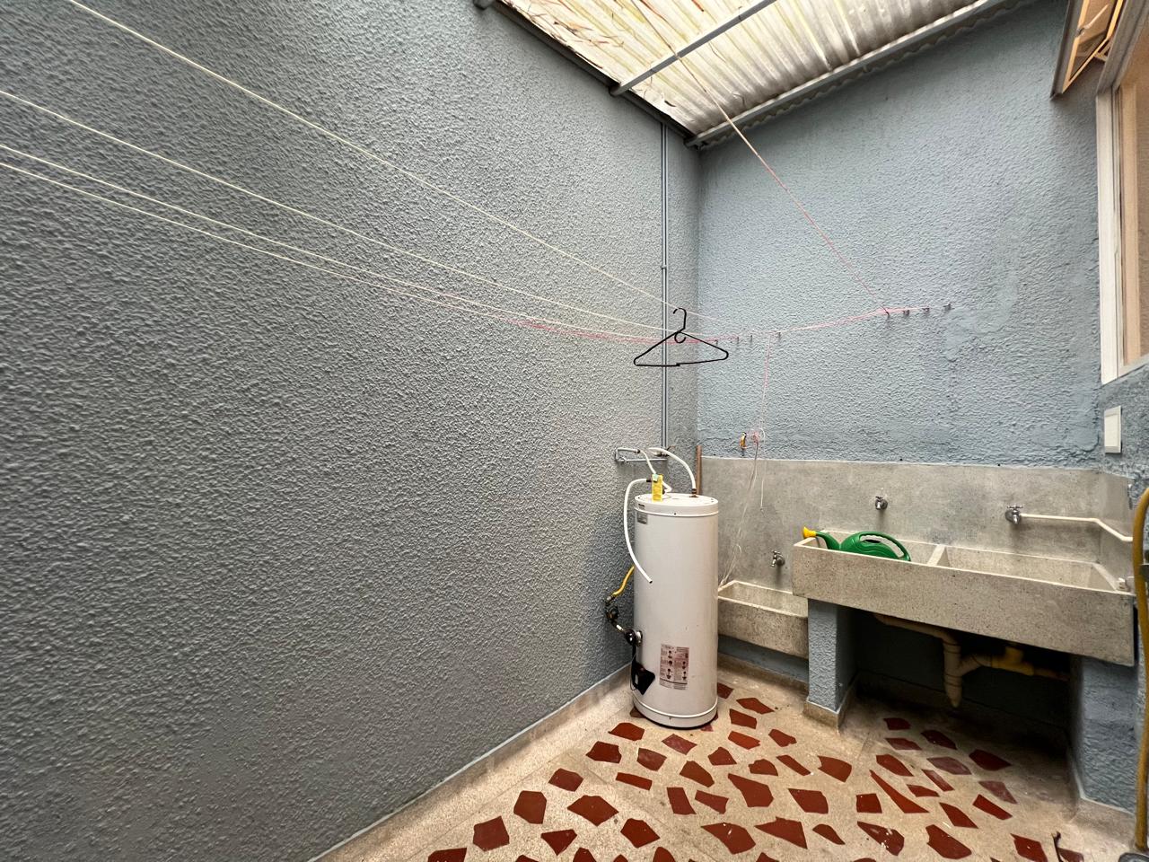 Casa en arriendo en El Poblado, Medellín · foto 20 de 20