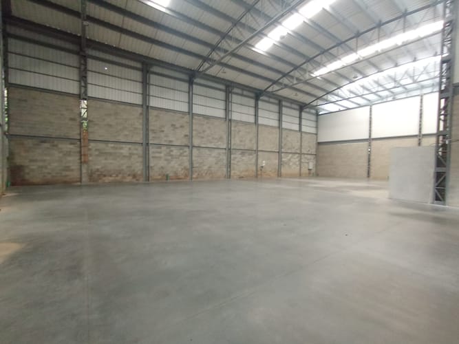 Bodega en arriendo en Guarne, 560 m² · foto 6 de 9