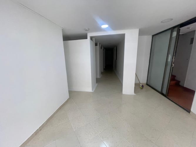Local en arriendo en Camino Verde, Envigado, 110 m² · foto 12 de 14