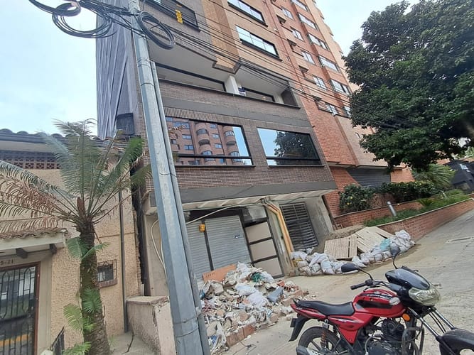 Local en arriendo en Laureles, Medellín, 52 m² · foto 3 de 8