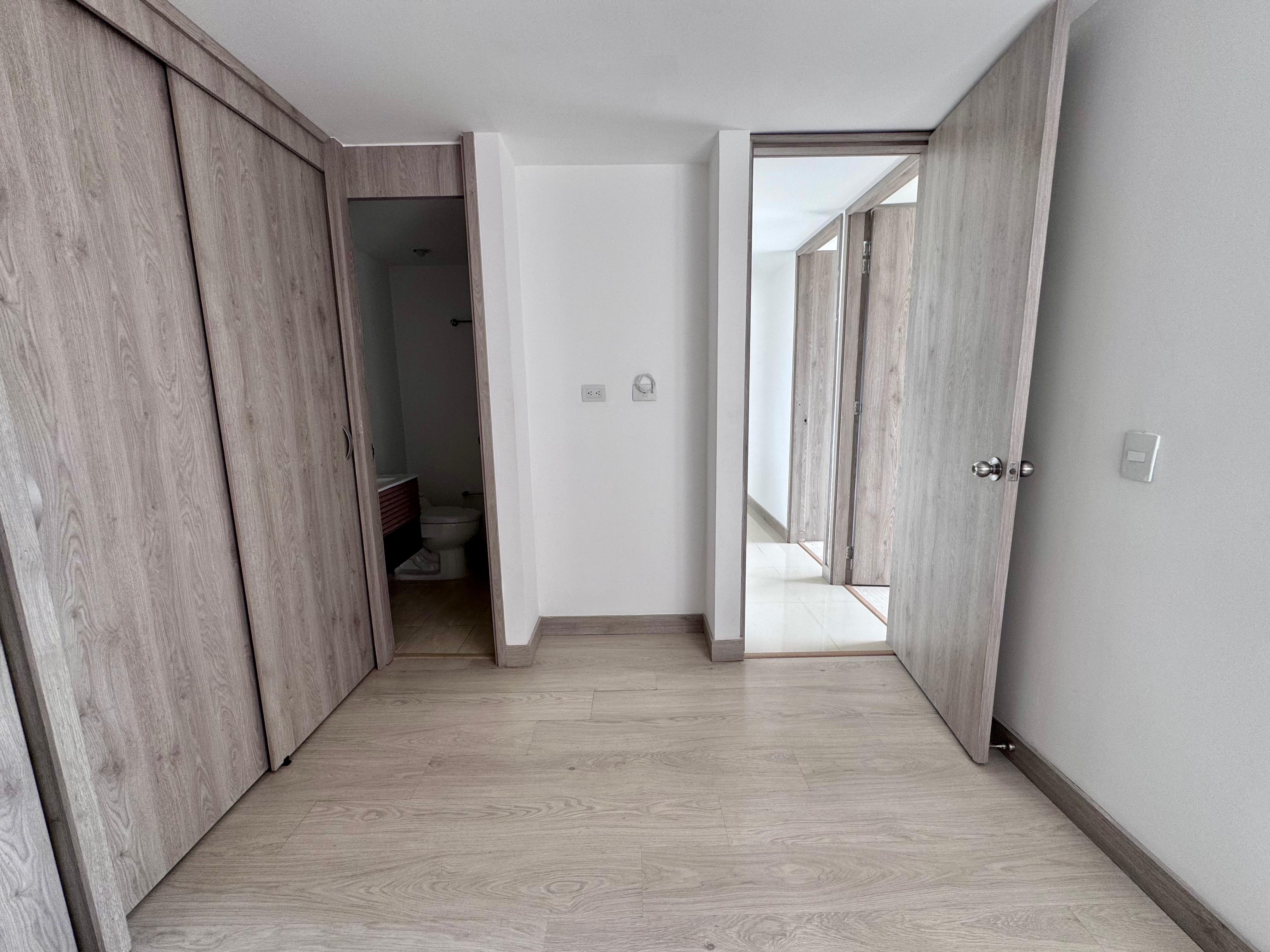 Apartamento en arriendo en Las Antillas, Envigado · foto 12 de 16