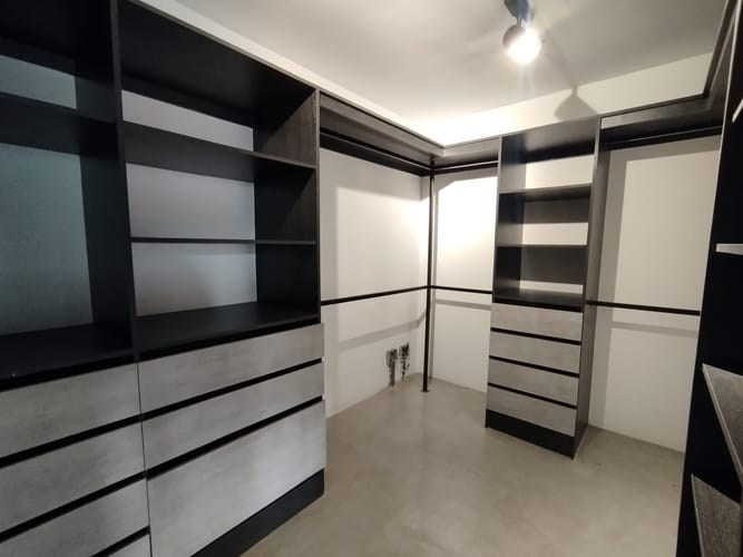 Apartamento de 1 alcoba en arriendo en El Poblado, Medellín, 121 m² · foto 4 de 11