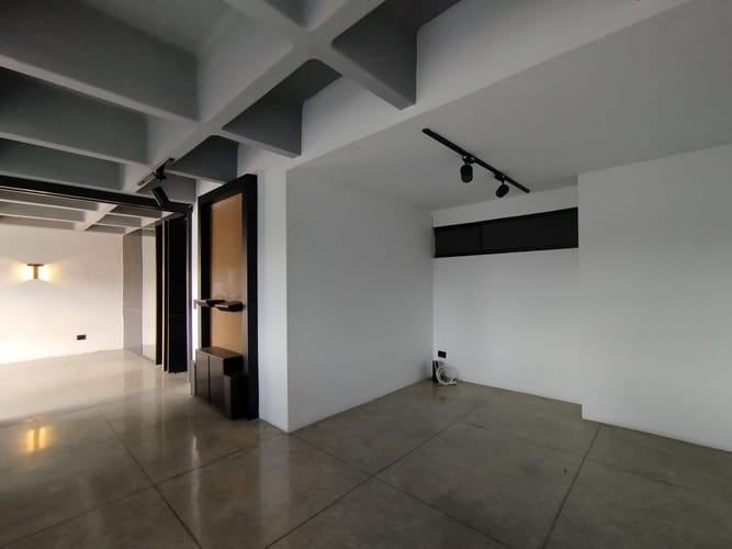 Apartamento de 1 alcoba en arriendo en El Poblado, Medellín, 121 m² · foto 9 de 11