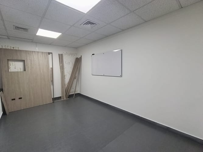 Oficina en arriendo en El Poblado, Medellín, 202 m² · foto 4 de 20