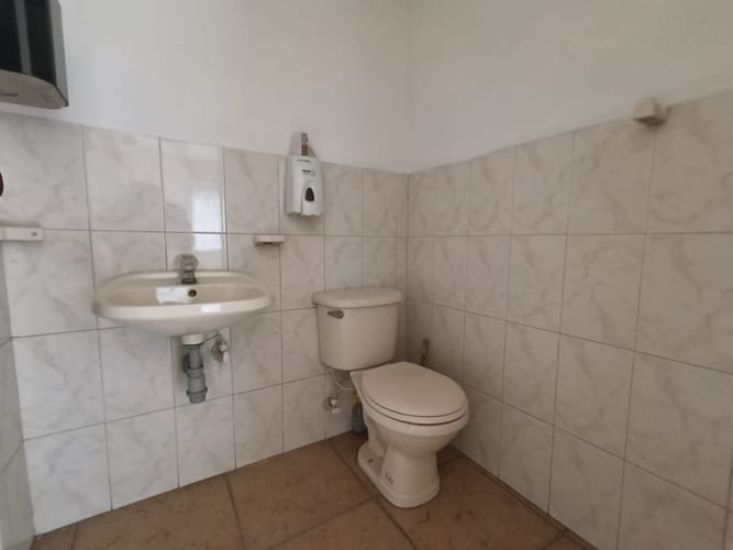 Bodega en arriendo en Vía Las Palmas, Medellín, 350 m² · foto 13 de 17