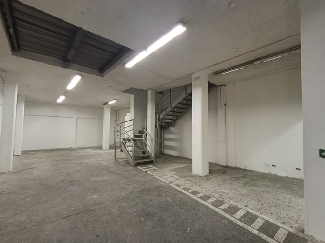 Bodega en arriendo en Vía Las Palmas, Medellín, 350 m² · foto 14 de 17
