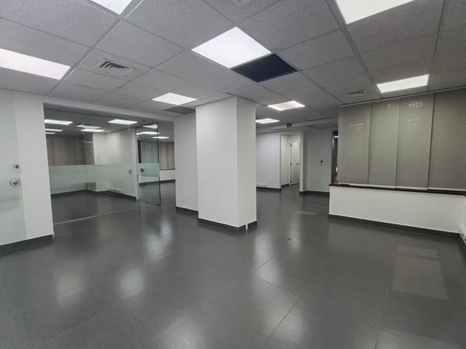 Oficina en arriendo en El Poblado, Medellín, 202 m² · foto 13 de 20