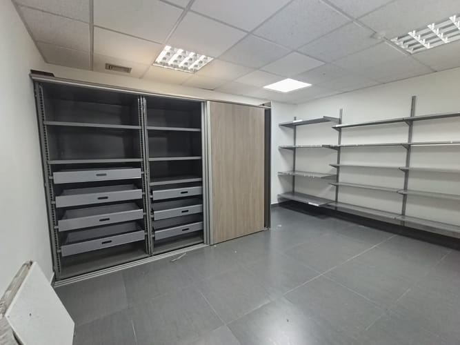 Oficina en arriendo en El Poblado, Medellín, 202 m² · foto 14 de 20