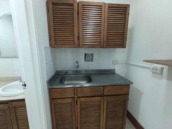 Oficina en arriendo en El Poblado, Medellín, 202 m² · foto 17 de 20