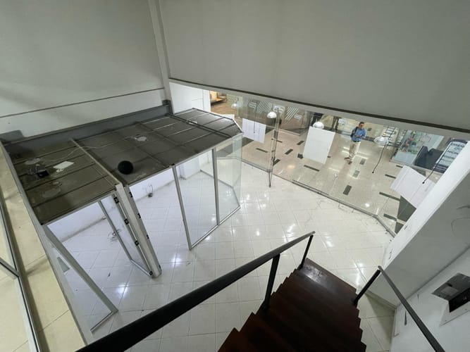 Local en arriendo en Colombia, Medellín, 107 m² · foto 12 de 14